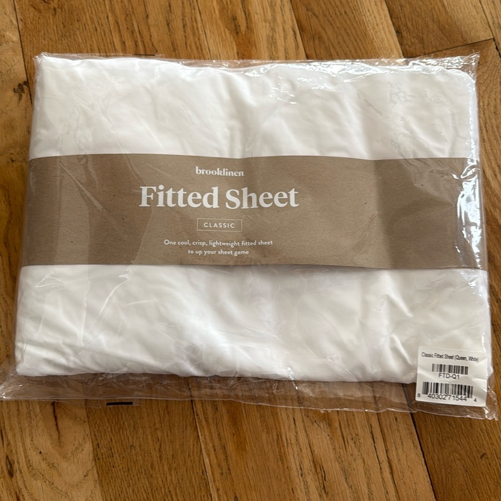 Brooklinen fitted sheet UNOPENED